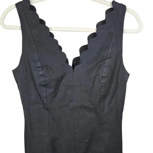 New With Tag Banana Republic Black Scallop Edge‎ Stretch Sheath Dress Size 6 - Picture 1 of 10
